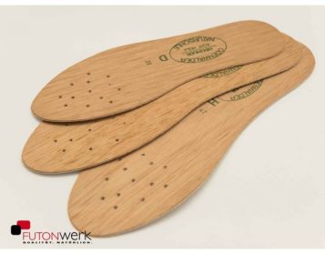 different sizes of Odenwälder natural wood insole are available for selection