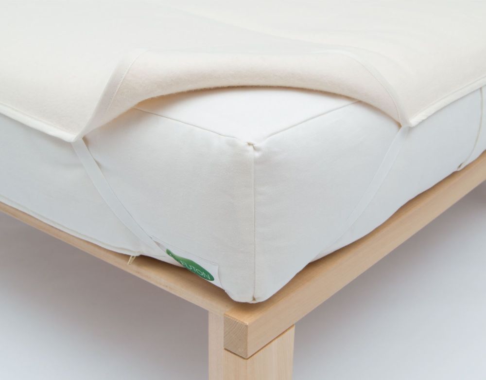 Molton protector made of organic cotton flannel beaver