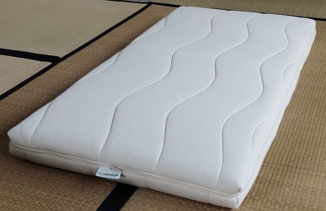 Baby mattress with Bio-Jersey cover